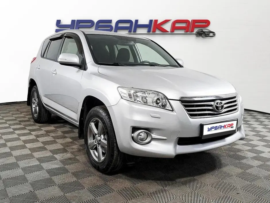 Toyota RAV4, 2012 г.