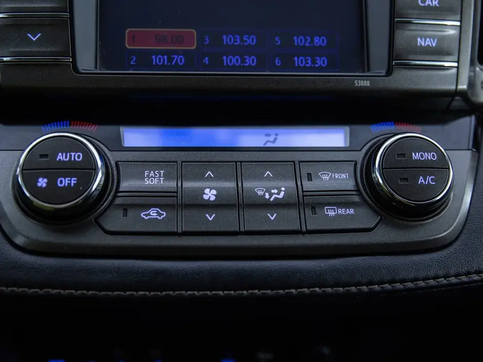 Toyota RAV4, 2013 г.