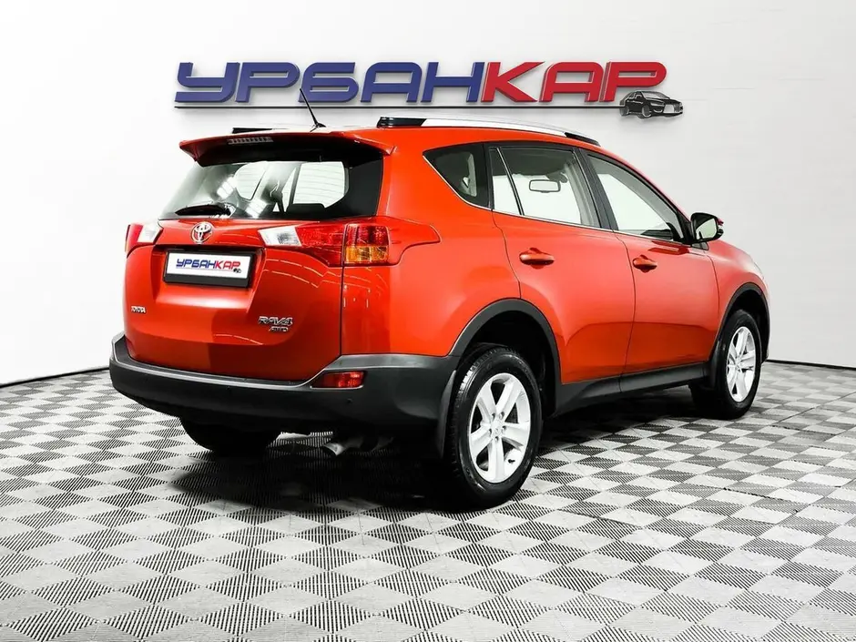 Toyota RAV4, 2014 г.