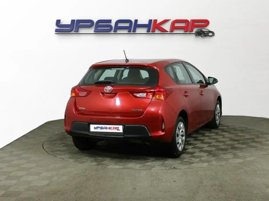 Toyota Auris, 2014 г.