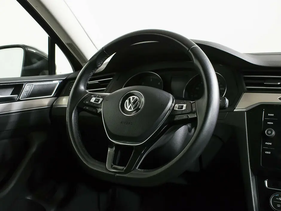 Volkswagen Passat, 2017 г.