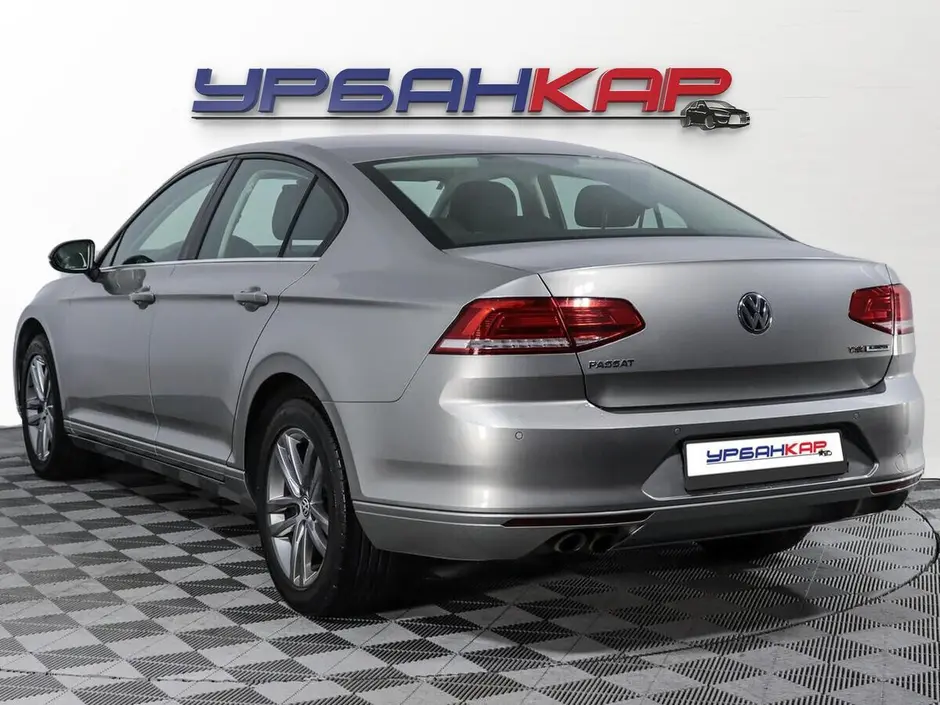 Volkswagen Passat, 2016 г.