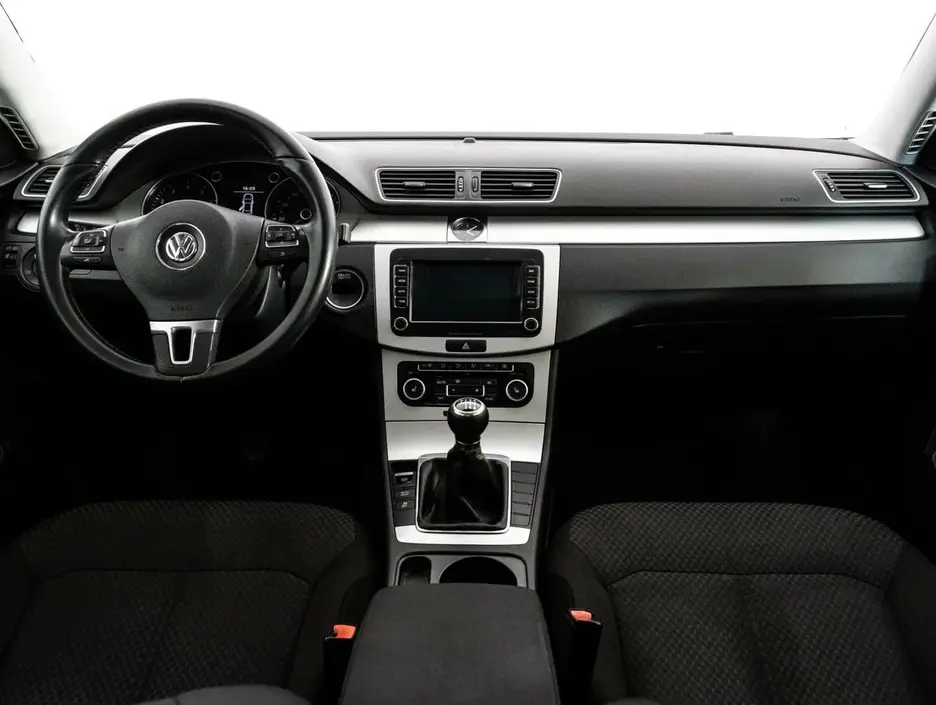 Volkswagen Passat, 2013 г.