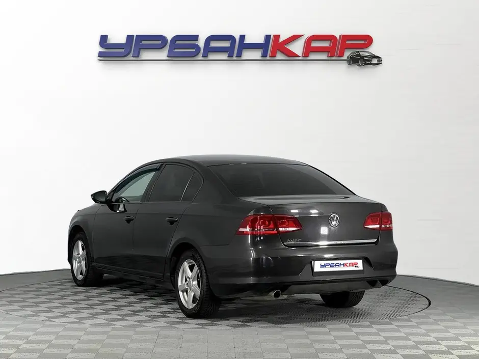 Volkswagen Passat, 2013 г.