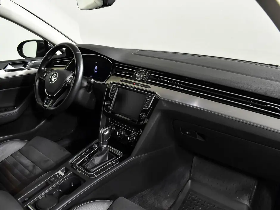 Volkswagen Passat, 2018 г.