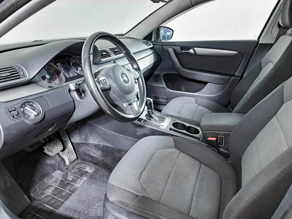 Volkswagen Passat, 2014 г.