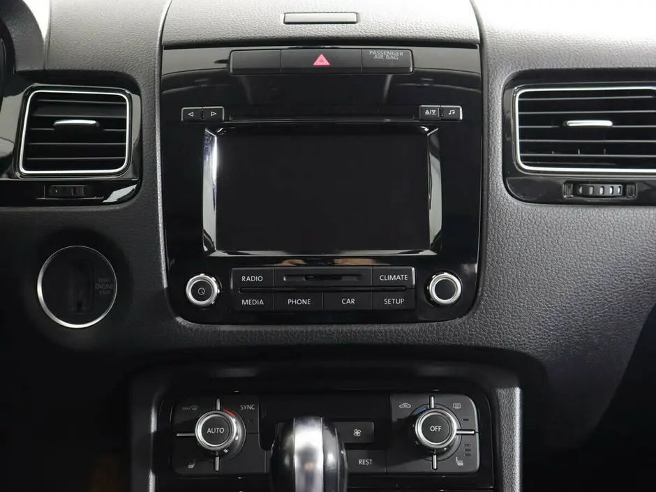 Volkswagen Touareg, 2011 г.