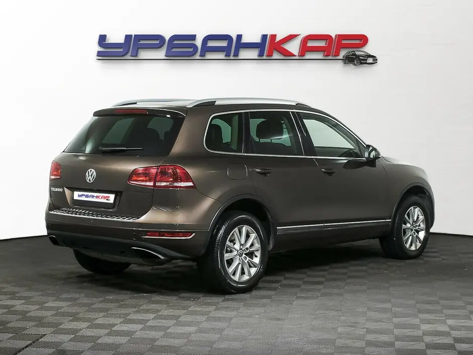 Volkswagen Touareg, 2012 г.