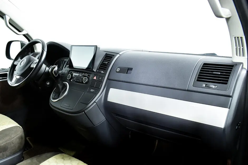 Volkswagen Multivan, 2015 г.