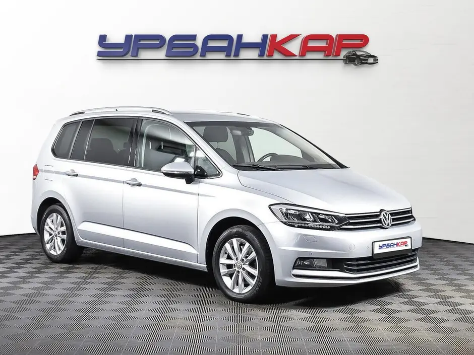 Volkswagen Touran, 2015 г.