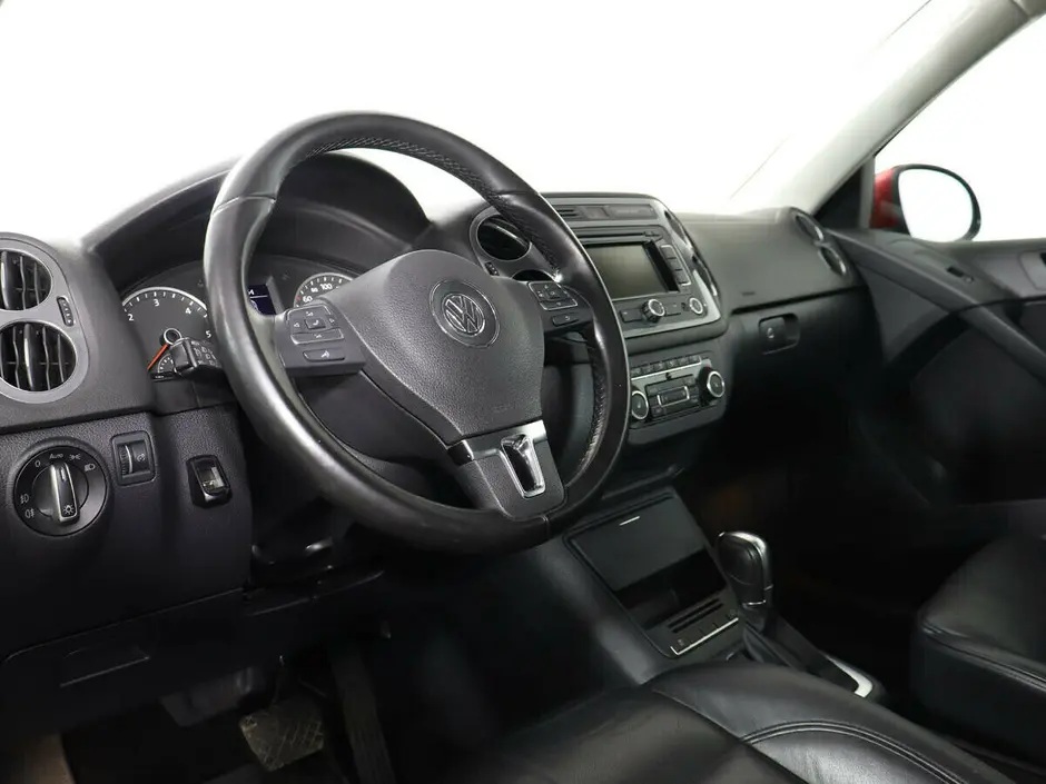 Volkswagen Tiguan, 2012 г.