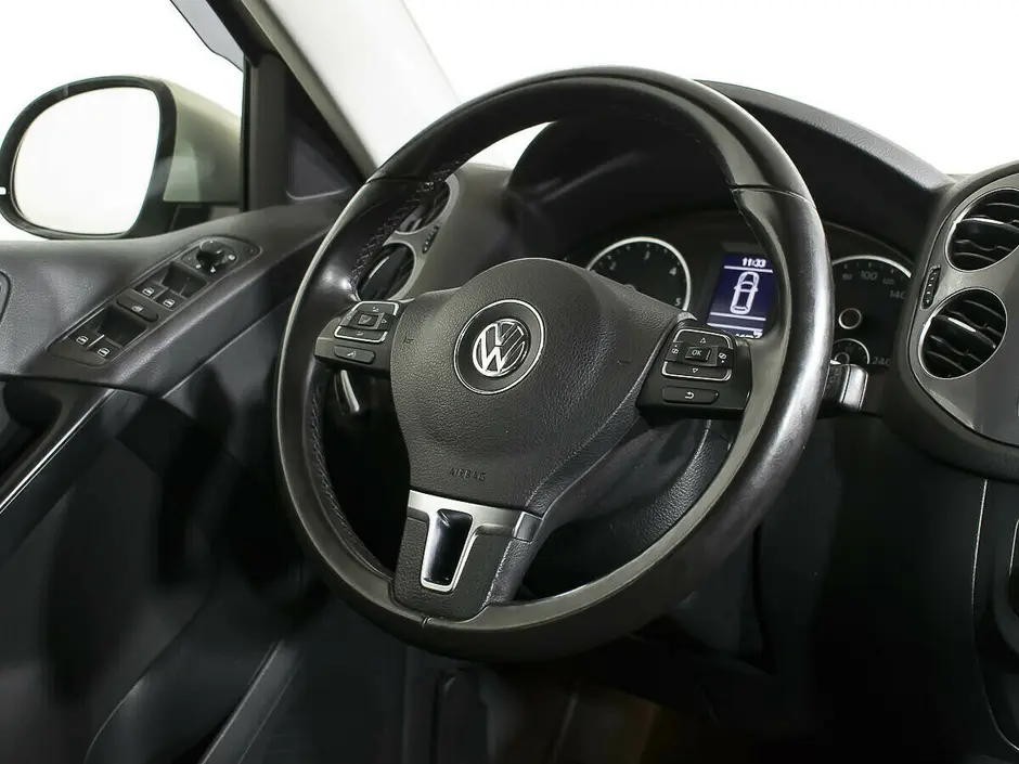 Volkswagen Tiguan, 2015 г.