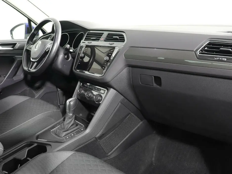 Volkswagen Tiguan, 2017 г.