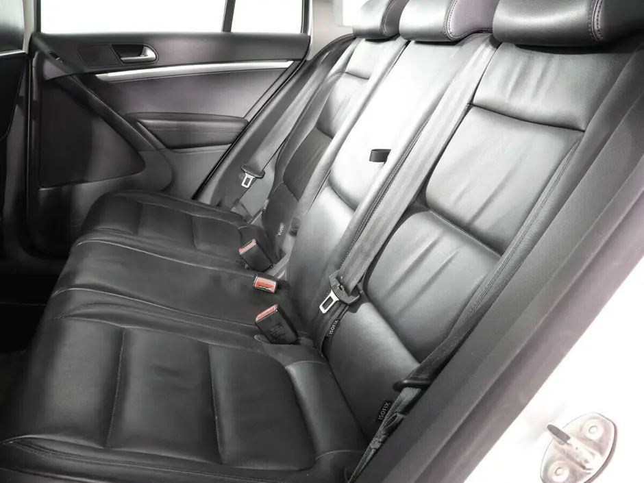 Volkswagen Tiguan, 2015 г.