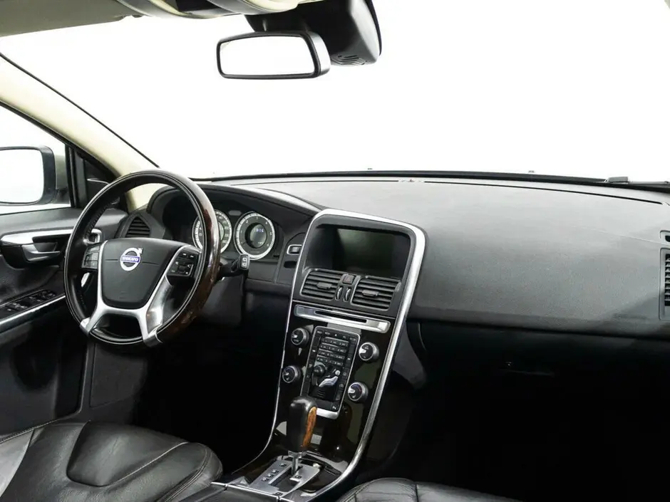 Volvo XC60, 2011 г.