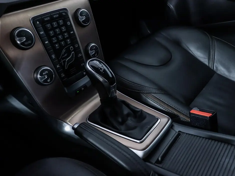 Volvo V40 Cross Country, 2018 г.