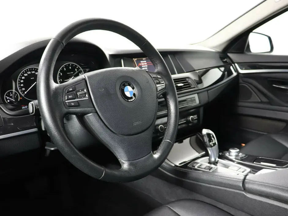 BMW 5 серии, 2015 г.