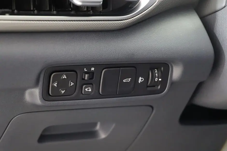 Changan UNI-T, 2023 г.