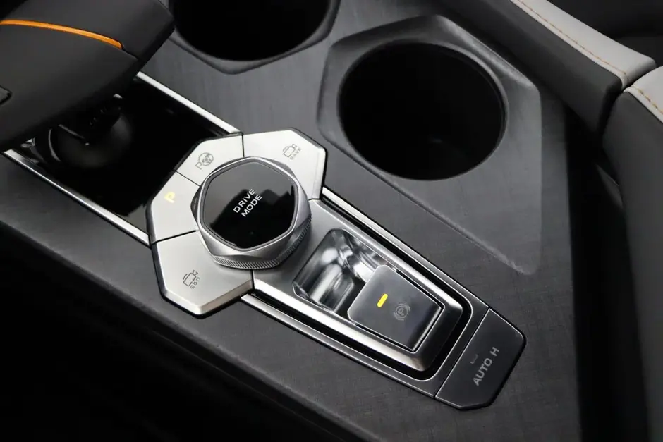 Changan UNI-V, 2023 г.