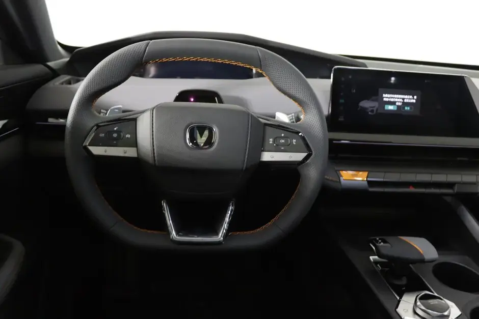 Changan UNI-V, 2023 г.