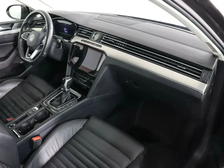 Volkswagen Passat, 2020 г.