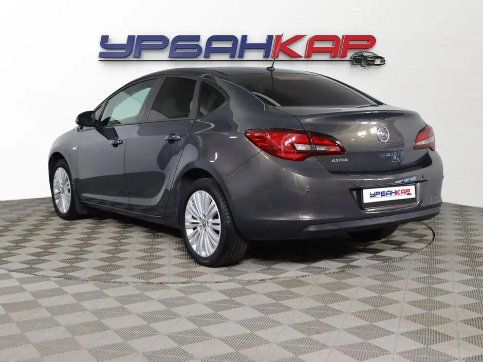 Opel Astra, 2012 г.