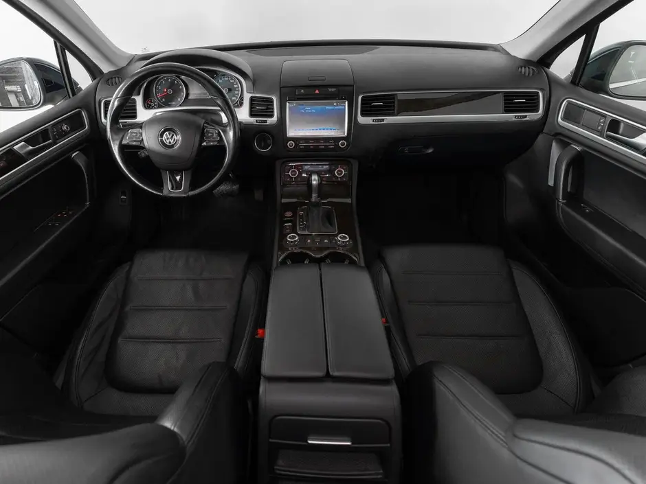 Volkswagen Touareg, 2014 г.