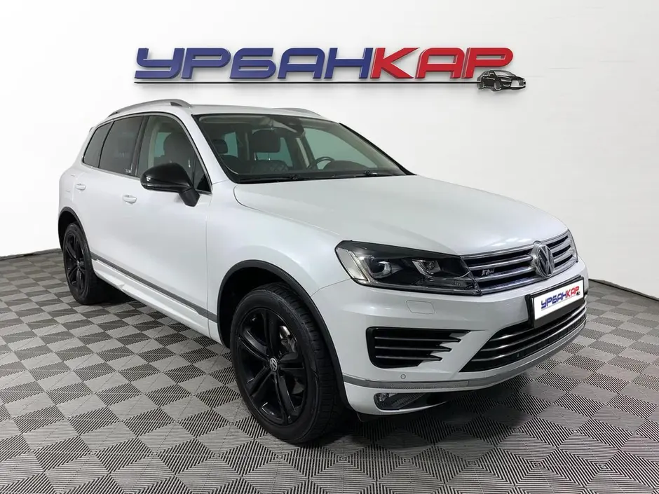 Volkswagen Touareg, 2014 г.