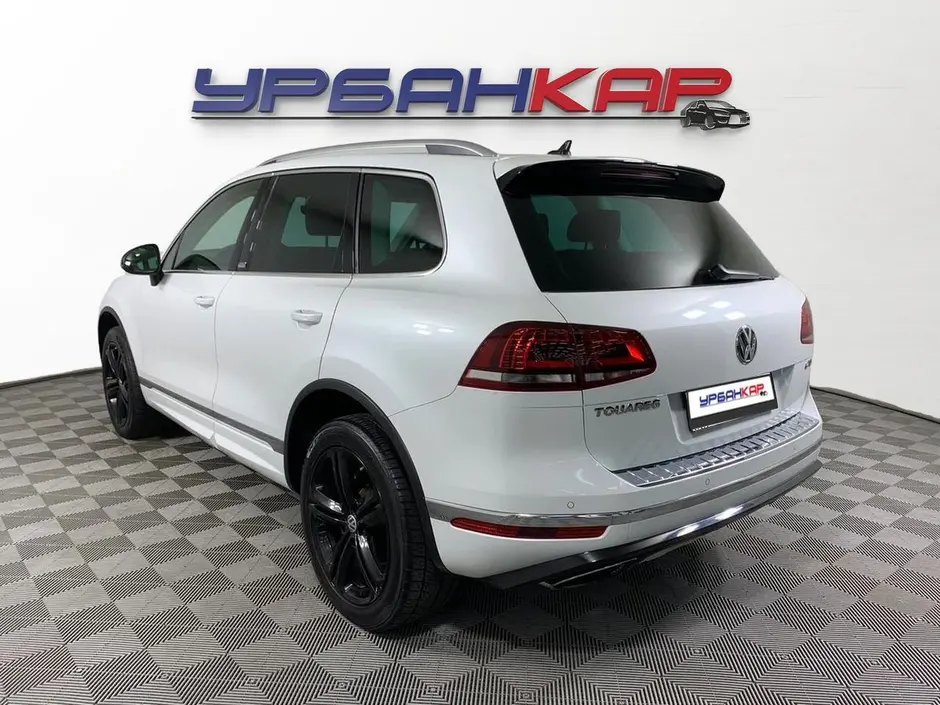 Volkswagen Touareg, 2014 г.