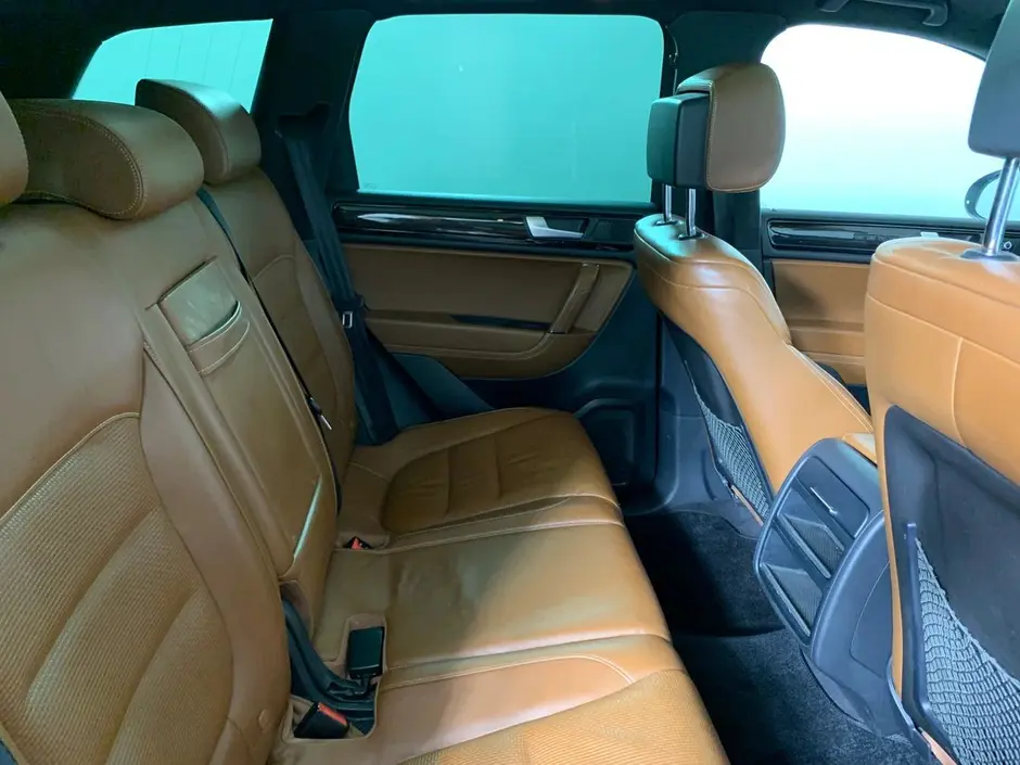 Volkswagen Touareg, 2014 г.